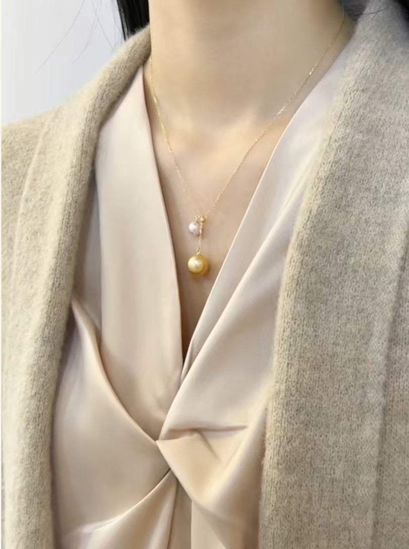 18K金肖邦链 akoya 青粉光 肉眼正圆 8-8.5mm. 浓金珠9-9.5mm .