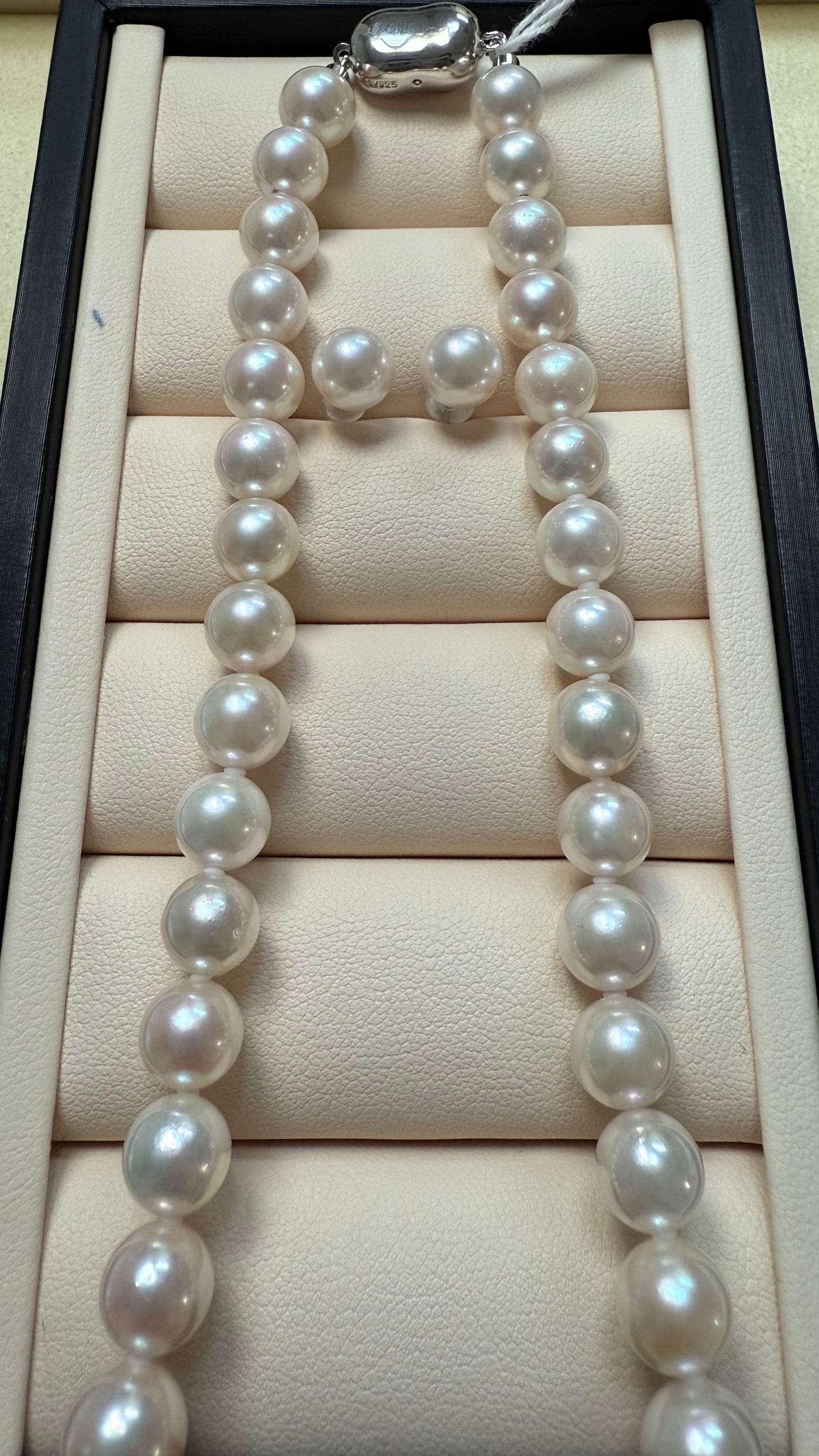 Akoya GGC 花珠串珠 8-8.5mm、耳钉8-8.5mm套盒
