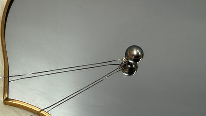 大溪地戴妃项链Diana-Inspired Tahitian Pearl Pendant with 11mm Pearl, 18k White Gold, and 0.1 Carat