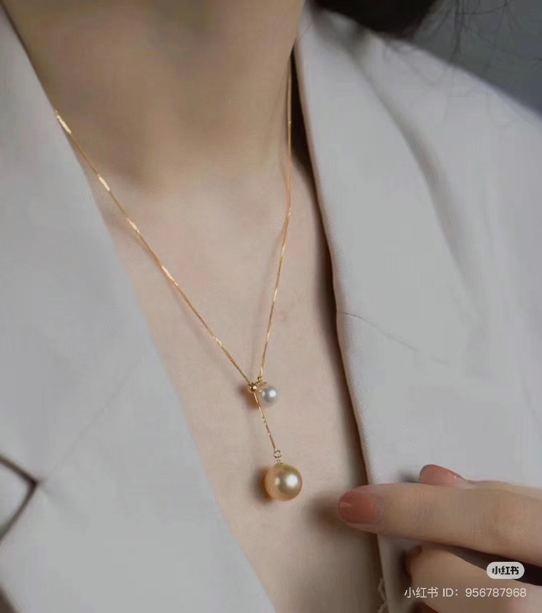 18K金肖邦链 akoya 青粉光 肉眼正圆 8-8.5mm. 浓金珠9-9.5mm .