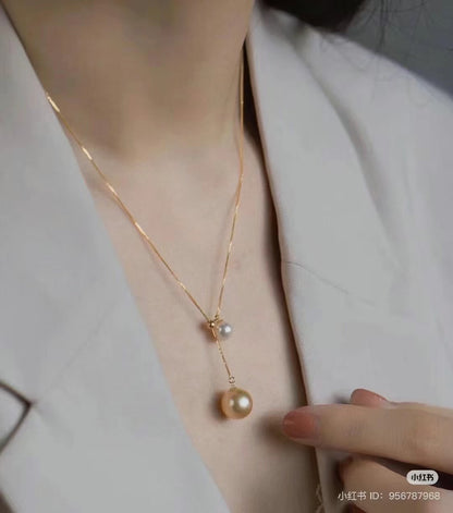 18K金肖邦链 akoya 青粉光 肉眼正圆 8-8.5mm. 浓金珠9-9.5mm .