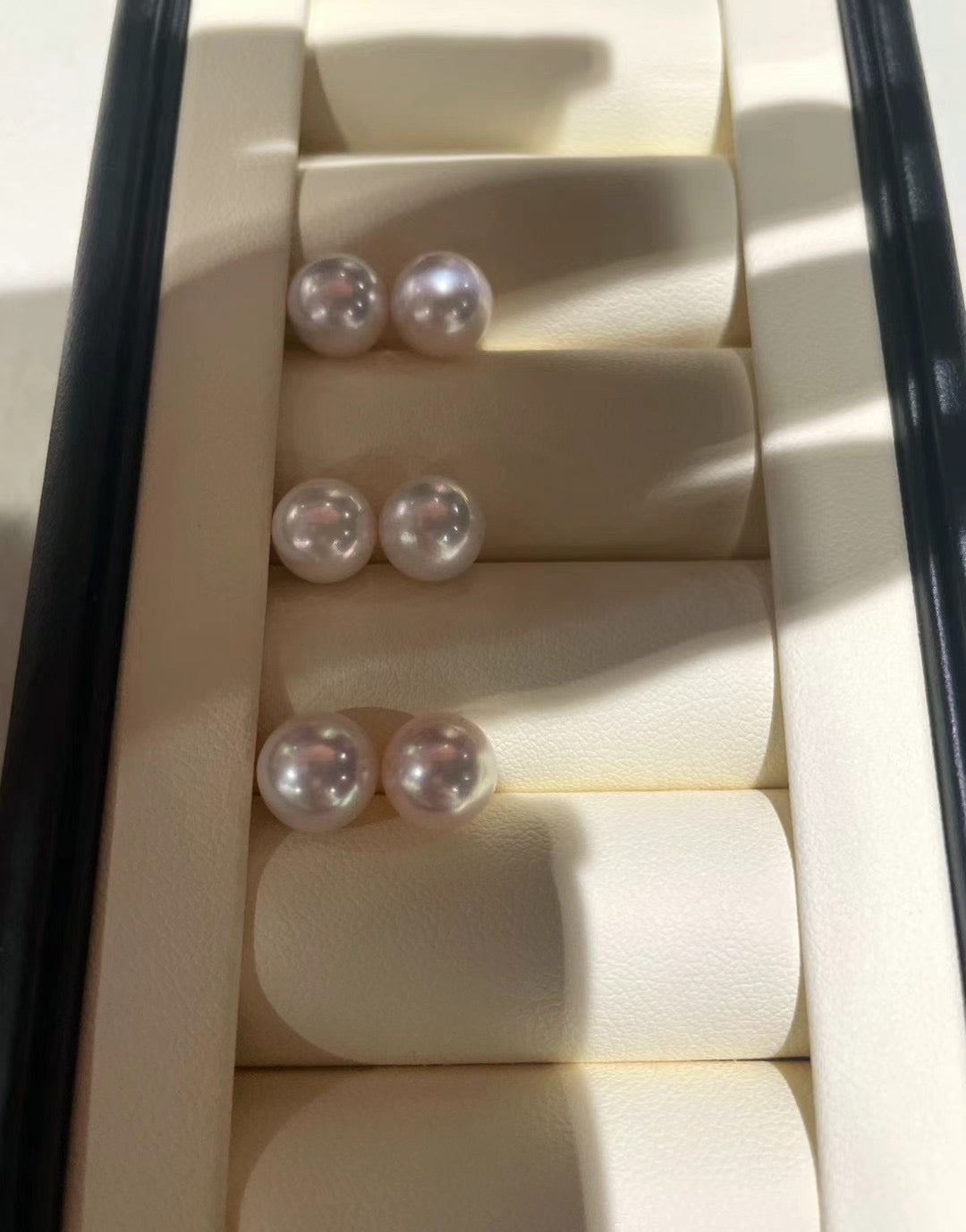 Akoya Pearl 18K Gold Simple Stud Earrings8.5-9mm 青粉光
